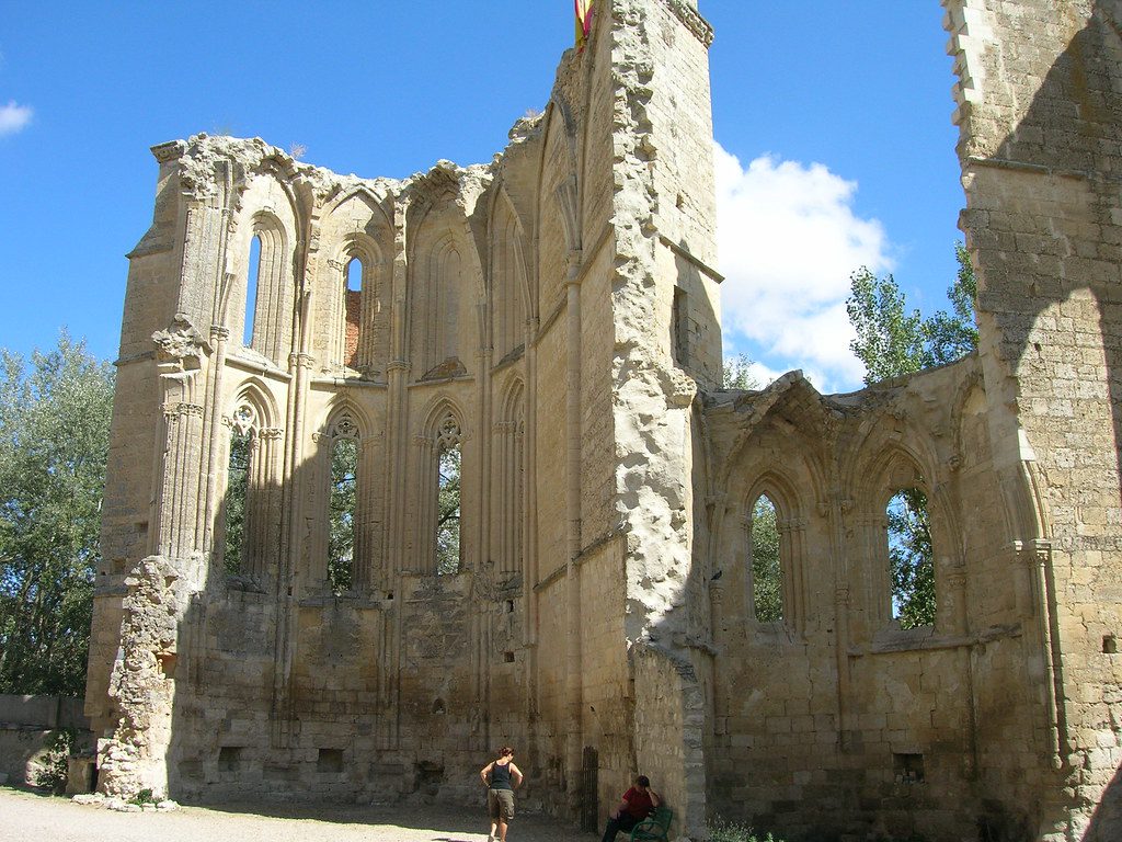 Lee más sobre el artículo El Convento de San Antón en Castrojeriz: Un Tesoro Patrimonial en España