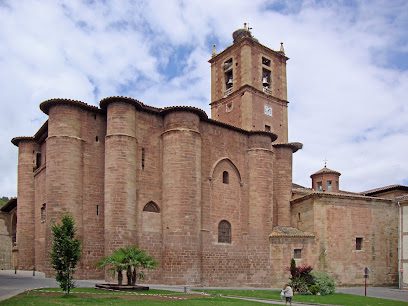 En este momento estás viendo Descubre la historia del Monasterio de Santa María la Real en Nájera en el Camino de Santiago