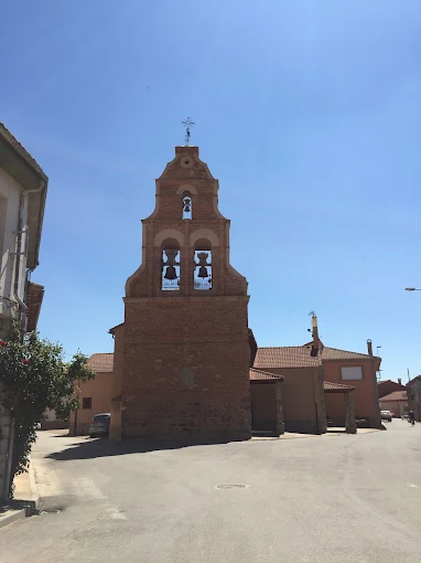 Lee más sobre el artículo Descubre la belleza de la Iglesia de la Purificación en Villavante