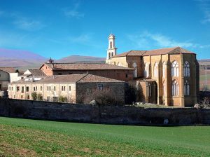 Lee más sobre el artículo El monasterio de Cañas y la herradura del caballo de Santiago