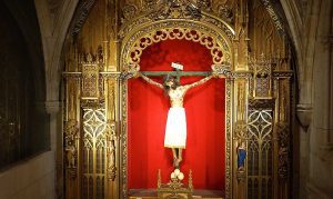 Lee más sobre el artículo La leyenda del Cristo de Burgos