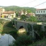 La Historia del Puente de los Forajidos y las Reliquias de San Nicolás en Larrasoaña