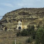 Tosantos: Entre la Espiritualidad del Camino de Santiago y la Magia de su Ermita Rupestre